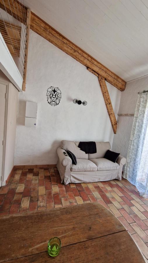 Studio Au Pied De La Sainte Victoire Puyloubier Zewnętrze zdjęcie