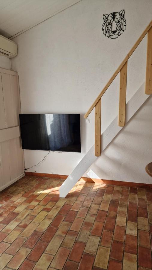 Studio Au Pied De La Sainte Victoire Puyloubier Zewnętrze zdjęcie