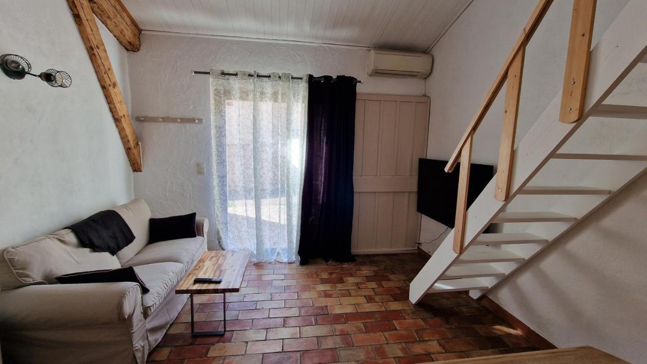 Studio Au Pied De La Sainte Victoire Puyloubier Zewnętrze zdjęcie